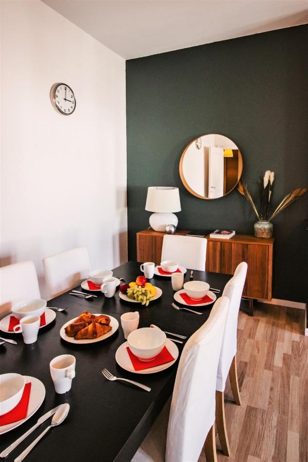 Beautiful Apartments In Porte De Namur Brussels Ngoại thất bức ảnh